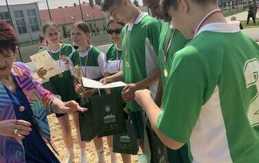 Powiatowe Igrzyska Młodzieży w Piłce Siatkowej Plażowej w Mikołajkach Pomorskich 48