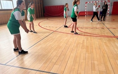 Powiatowe Igrzyska Dzieci w Piłce statkowej 4-ki&rdquo; w kategorii dziewcząt i chłopc&oacute;w w Sztumie 51
