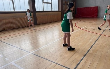Powiatowe Igrzyska Dzieci w Piłce statkowej 4-ki&rdquo; w kategorii dziewcząt i chłopc&oacute;w w Sztumie 65