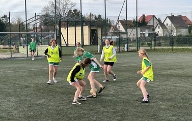 Powiatowe Igrzyska Dzieci w Piłce Nożnej, w Starym Targu 43