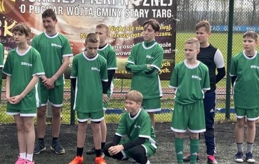 Powiatowe Igrzyska Dzieci w Piłce Nożnej, w Starym Targu 55