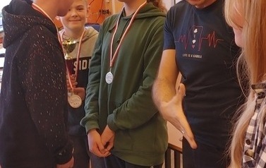 Powiatwoe Igrzyska Dzieci i Młodziezy w Drużynowych Szachach w Myslicach 30