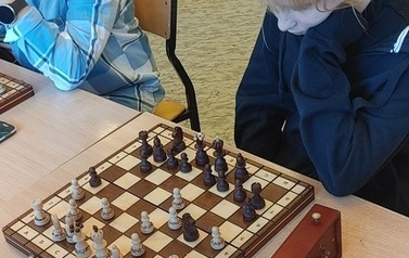 Powiatwoe Igrzyska Dzieci i Młodziezy w Drużynowych Szachach w Myslicach 41