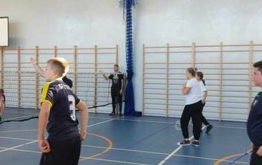 12.10.2022 r. - Powiawtowe Igrzyska dzieci i Młodzieży w Drużynowym Badminton w Mikołajkach Pomorskich 19