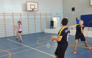 12.10.2022 r. - Powiawtowe Igrzyska dzieci i Młodzieży w Drużynowym Badminton w Mikołajkach Pomorskich 22