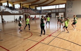 Powiatowe Igrzyska Dzieci w Koszyk&oacute;wce w kategorii dziewcząt i chłopc&oacute;w, w Sztumie 44