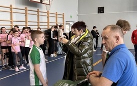 Powiatowe Igrzyska Młodzieży w Piłce Siatkowej w kategorii dziewcząt i chłopc&oacute;w w Mikołajkach Pomorskich 12