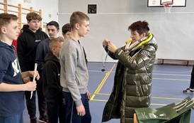 Powiatowe Igrzyska Młodzieży w Piłce Siatkowej w kategorii dziewcząt i chłopc&oacute;w w Mikołajkach Pomorskich 27