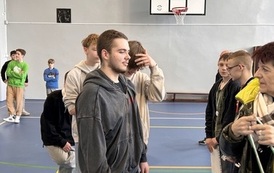 Powiatowe Igrzyska Młodzieży w Piłce Siatkowej w kategorii dziewcząt i chłopc&oacute;w w Mikołajkach Pomorskich 36
