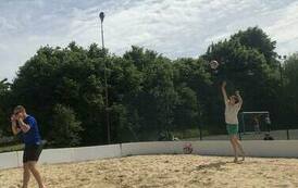 Powiatowe Igrzyska Młodzieży w Piłce Siatkowej Plażowej w Mikołajkach Pomorskich 5