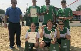 Powiatowe Igrzyska Młodzieży w Piłce Siatkowej Plażowej w Mikołajkach Pomorskich 18