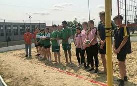 Powiatowe Igrzyska Młodzieży w Piłce Siatkowej Plażowej w Mikołajkach Pomorskich 53