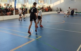 Powiatowe Igrzyska Młodzieży w kategorii dziewcząt i chłopc&oacute;w w Unihokeju 61