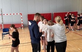 Powiatowe Igrzyska Dzieci w Piłce statkowej 4-ki&rdquo; w kategorii dziewcząt i chłopc&oacute;w w Sztumie 33