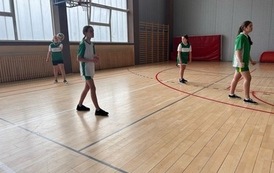 Powiatowe Igrzyska Dzieci w Piłce statkowej 4-ki&rdquo; w kategorii dziewcząt i chłopc&oacute;w w Sztumie 57