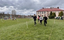  Powiatowe Igrzyska Dzieci, Powiatowe Igrzyska Młodzieży i Powiatowa Licealiada w Drużynowych Biegach Przełajowych w Mikołajkach Pomorskich 95