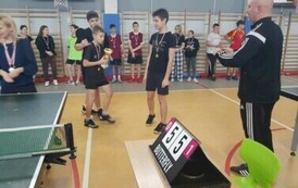 Powiatowe Igrzyska Młodzieży w Drużynowym Turnieju Tenisa Stołowego w  Gościszewie 15